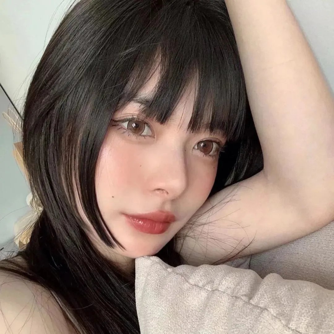贼爱时尚海报